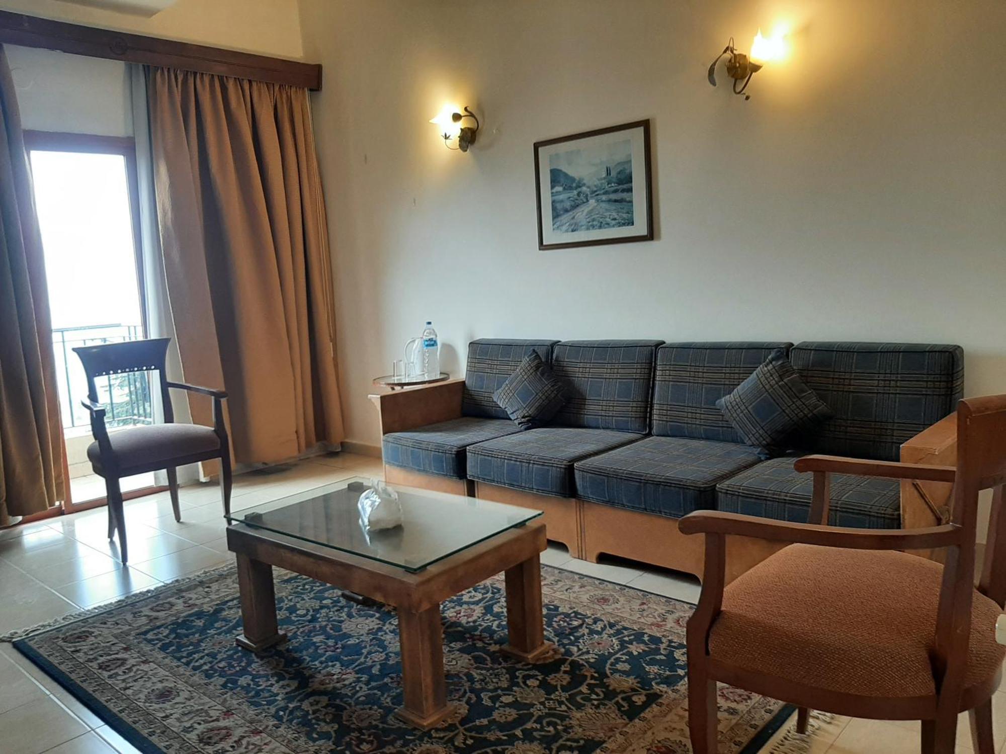 Valley View Hotel - Ḩammānā Habitación foto